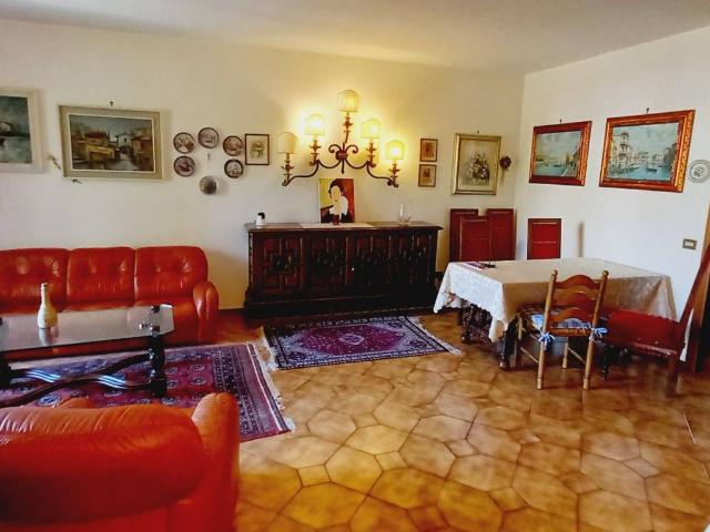 Villetta a schiera in vendita a Poggio a Caiano PO