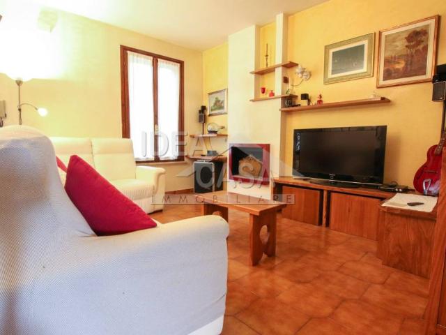 Villetta a schiera in vendita a Poggio Rusco MN