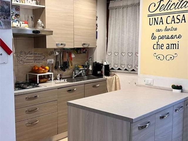 Villetta a schiera in vendita a Podenzana MS