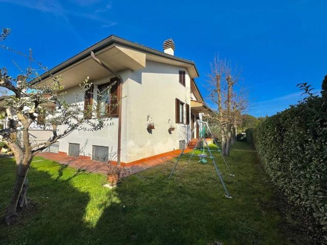 Villetta a schiera in vendita a Ponsacco PI