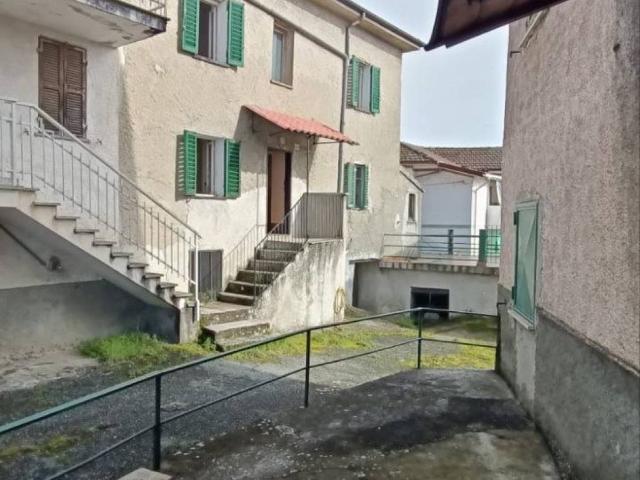 Villetta a schiera in vendita a Ponzone AL