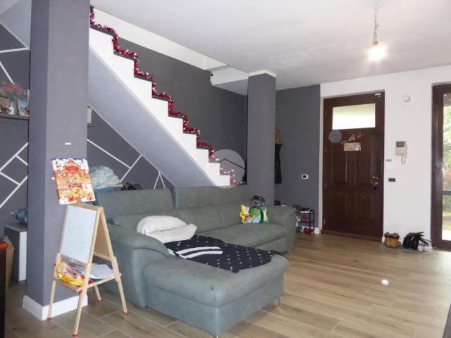 Villetta a schiera in vendita a Portalbera PV