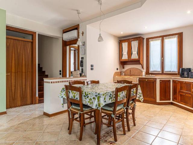 Villetta a schiera in vendita a Pove del Grappa VI