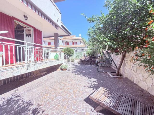 Villetta a schiera in vendita a Quarto NA