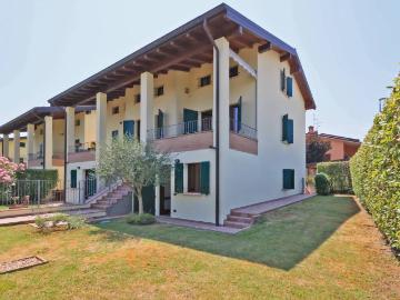 Villetta a schiera in vendita a Quattro Castella RE