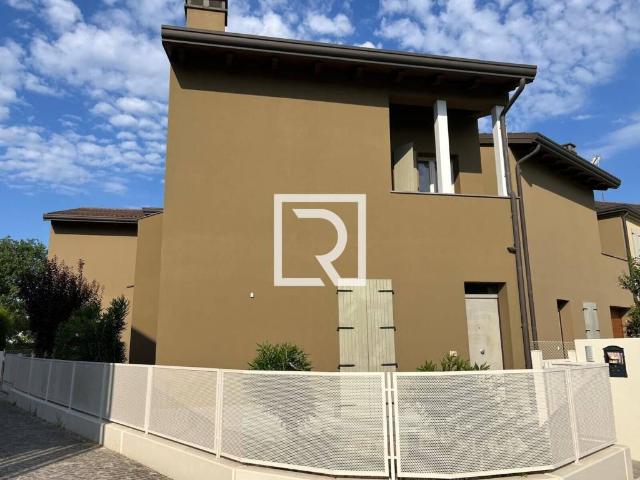 Villetta a schiera in vendita a Russi RA