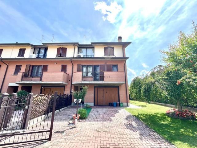 Villetta a schiera in vendita a Reggio Emilia RE