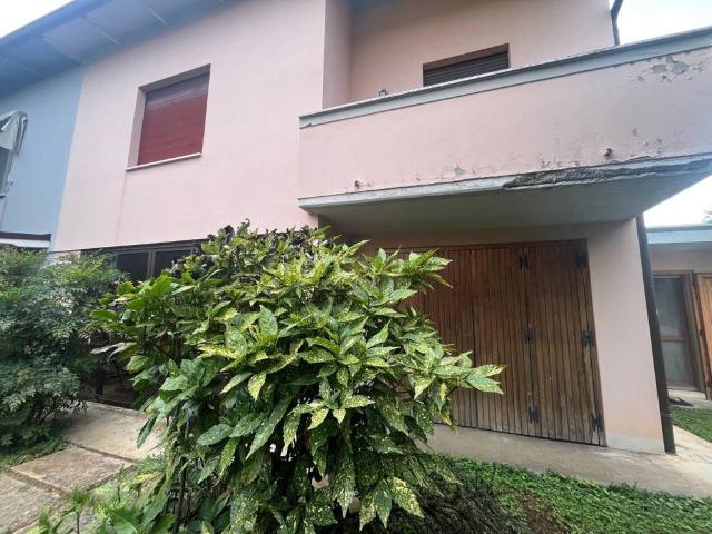 Villetta a schiera in vendita a Reggiolo RE
