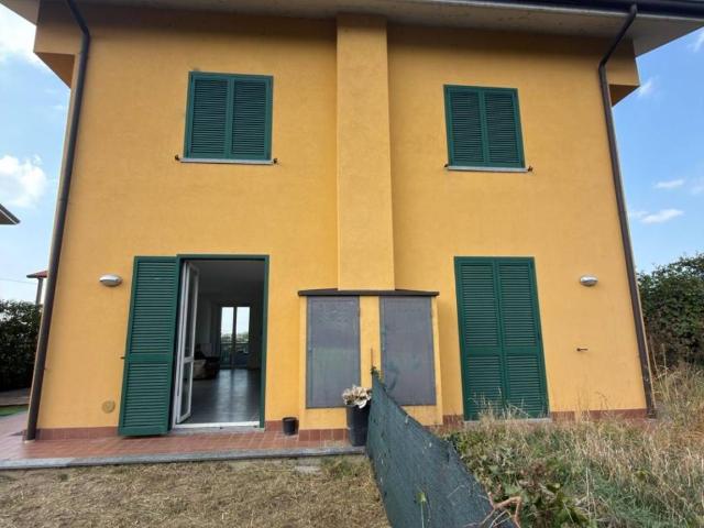 Villetta a schiera in vendita a Redavalle PV