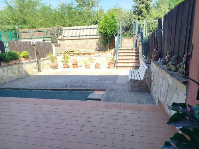 Villetta a schiera in vendita a Rignano Flaminio RM