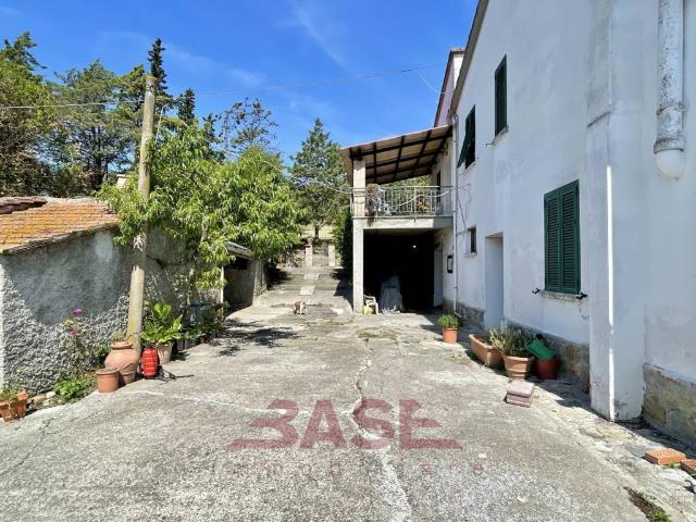 Appartamento in vendita a Riparbella PI