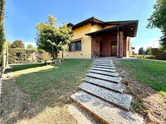 Villetta a schiera in vendita a Rivarolo Mantovano MN