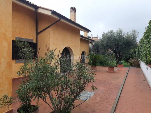 Villetta a schiera in vendita a Rocca di Papa RM