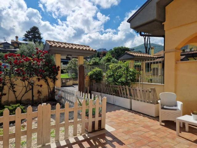 Villa in vendita a Rocca di Papa RM