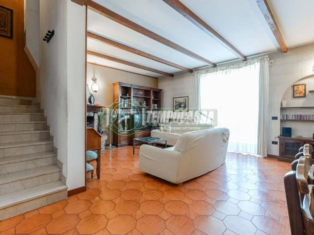 Villetta a schiera in vendita a Rodano MI
