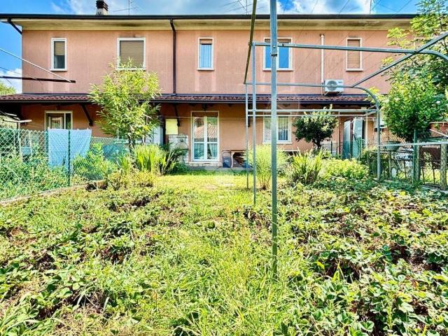 Villetta a schiera in vendita a Rodengo Saiano BS