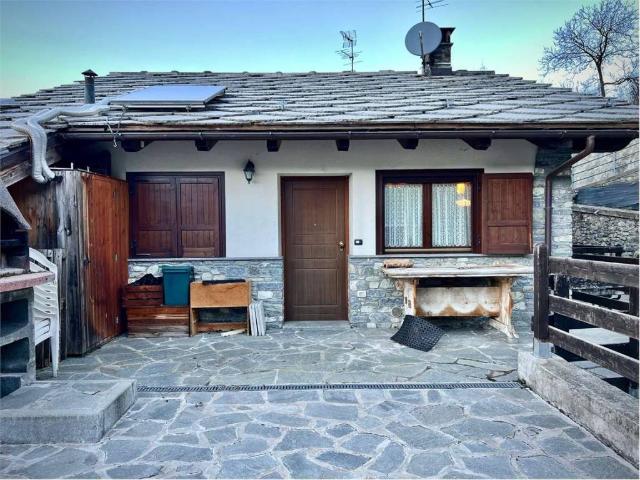 Villetta a schiera in vendita a Roisan AO