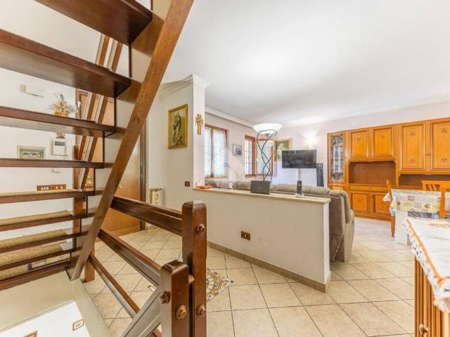 Villetta a schiera in vendita a Roma RM