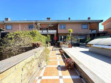 Villetta a schiera in vendita a Roma RM