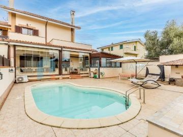 Villetta a schiera in vendita a Roma RM