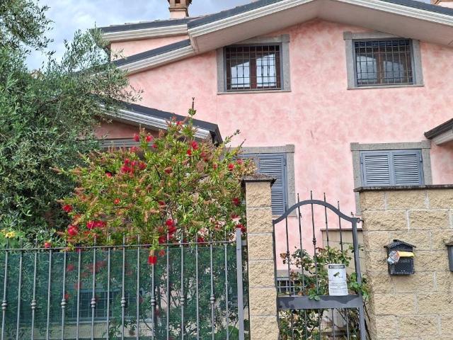 Villetta a schiera in vendita a Roma RM