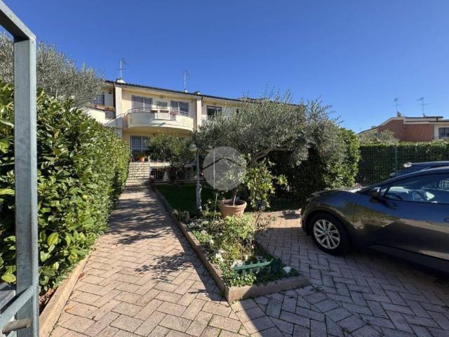 Villetta a schiera in vendita a Roma RM