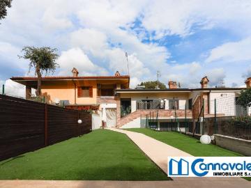 Villetta a schiera in vendita a Roma RM