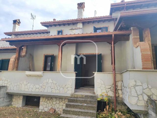 Villetta a schiera in vendita a Roma RM