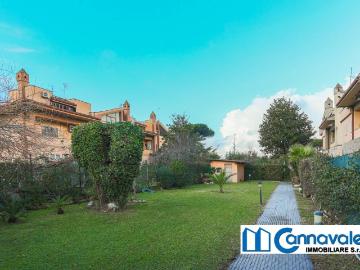Casal Palocco, Roma Lazio, Lazio - Giardino