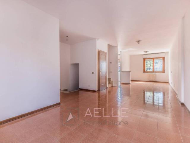 Villetta a schiera in vendita a Roma RM