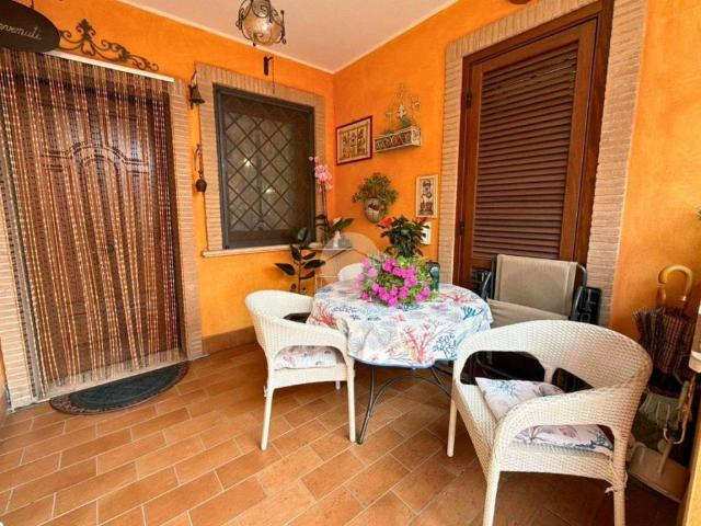 Villetta a schiera in vendita a Roma RM