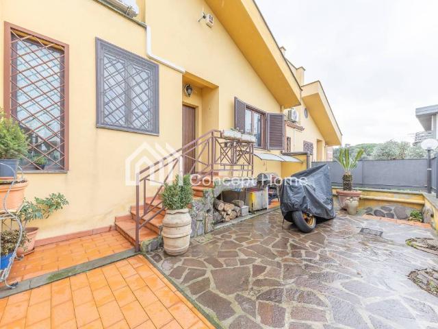 Villetta a schiera in vendita a Roma RM