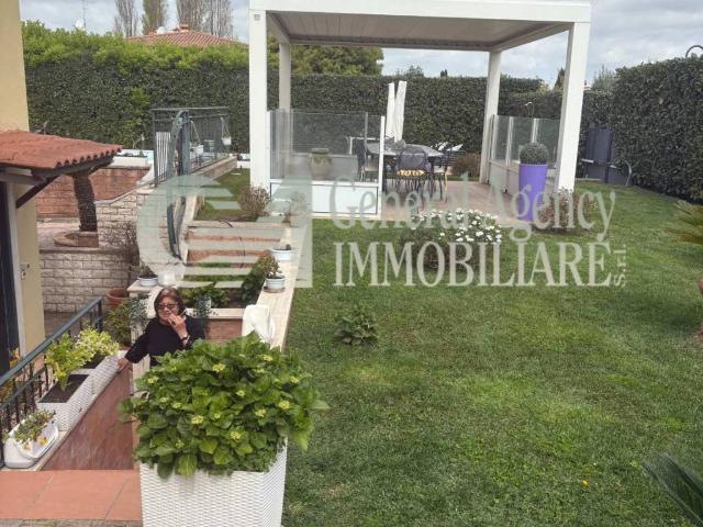 Villetta a schiera in vendita a Roma RM