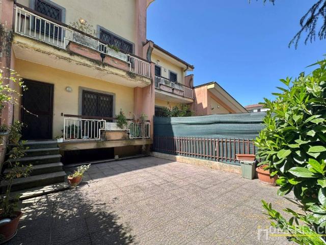 Villetta a schiera in vendita a Roma RM