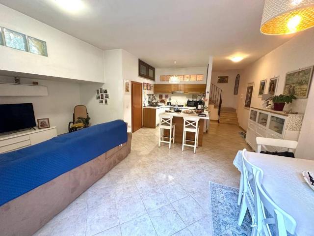 Villetta a schiera in vendita a Roma RM