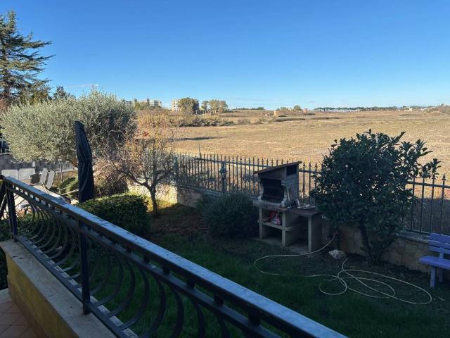 Villetta a schiera in vendita a Roma RM