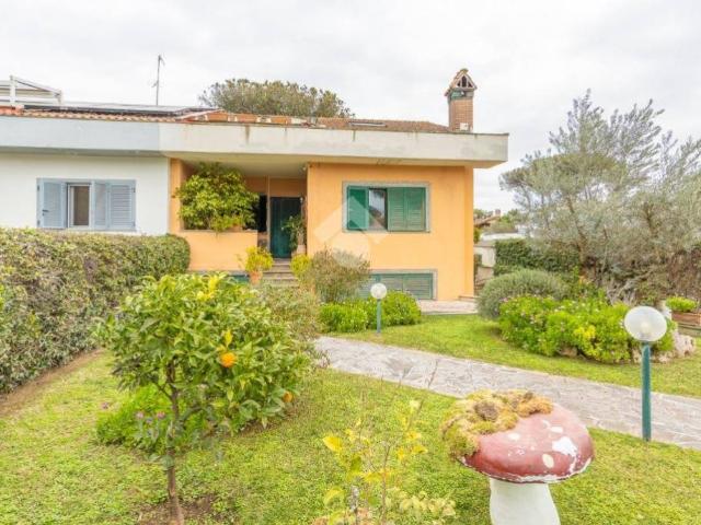Villetta a schiera in vendita a Roma RM