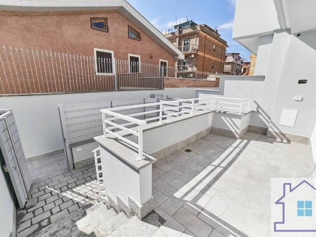 Villetta a schiera in vendita a Roma RM