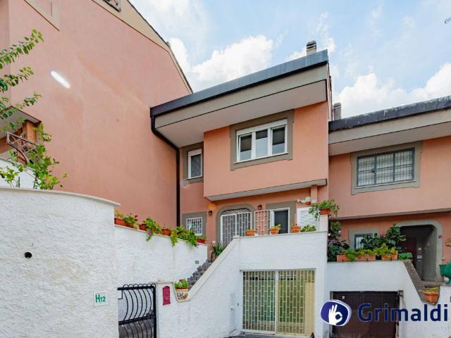 Villetta a schiera in vendita a Roma RM