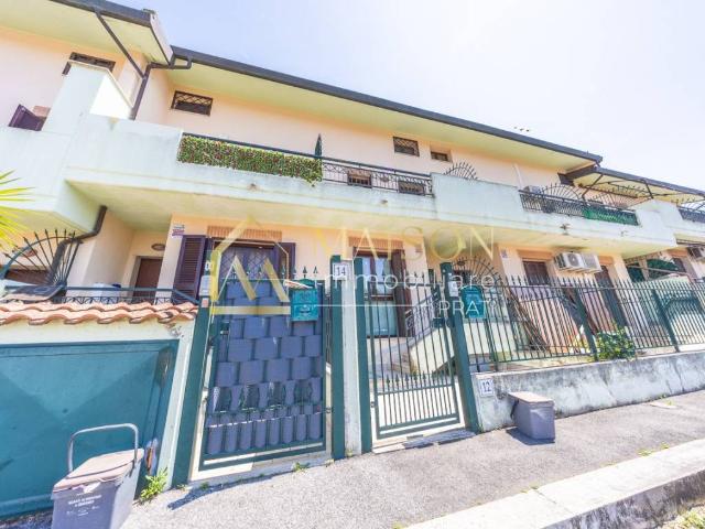 Villetta a schiera in vendita a Roma RM