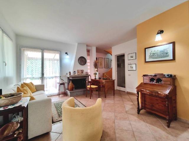 Villetta a schiera in vendita a Roma RM