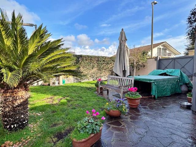 Villetta a schiera in vendita a Roma RM