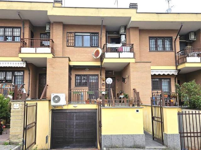 Villetta a schiera in vendita a Roma RM