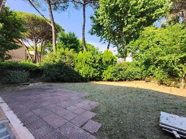 Villetta a schiera in vendita a Roma RM