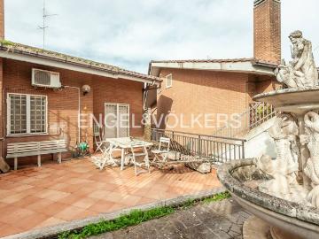 Villetta a schiera in vendita a Roma RM