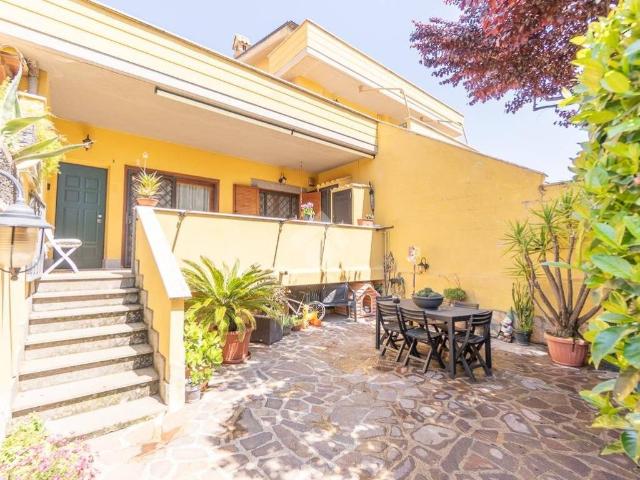 Villetta a schiera in vendita a Roma RM