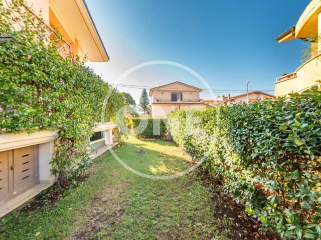 Villetta a schiera in vendita a Roma RM