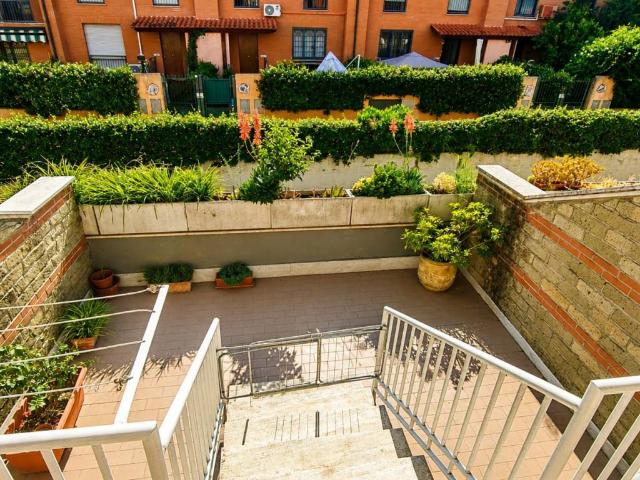 Villetta a schiera in vendita a Roma RM