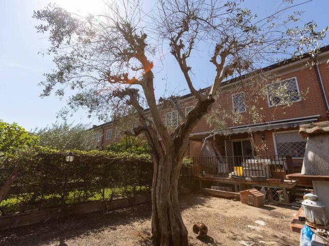 Villetta a schiera in vendita a Roma RM