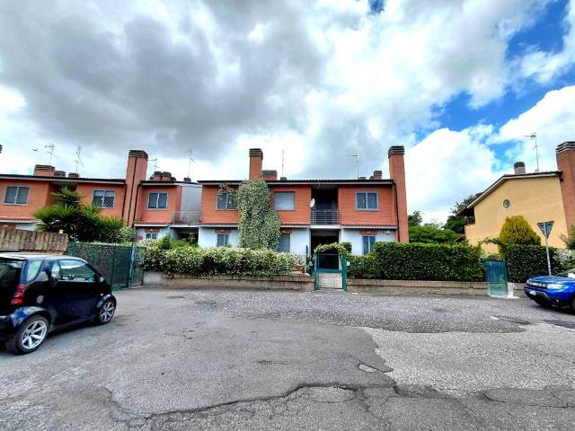 Villetta a schiera in vendita a Roma RM